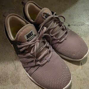 Nike Men's Brown Athletic Shoes